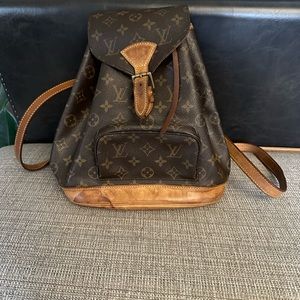 LOUIS VUITTON MONTSOURIS MM BACKPACK MONOGRAM